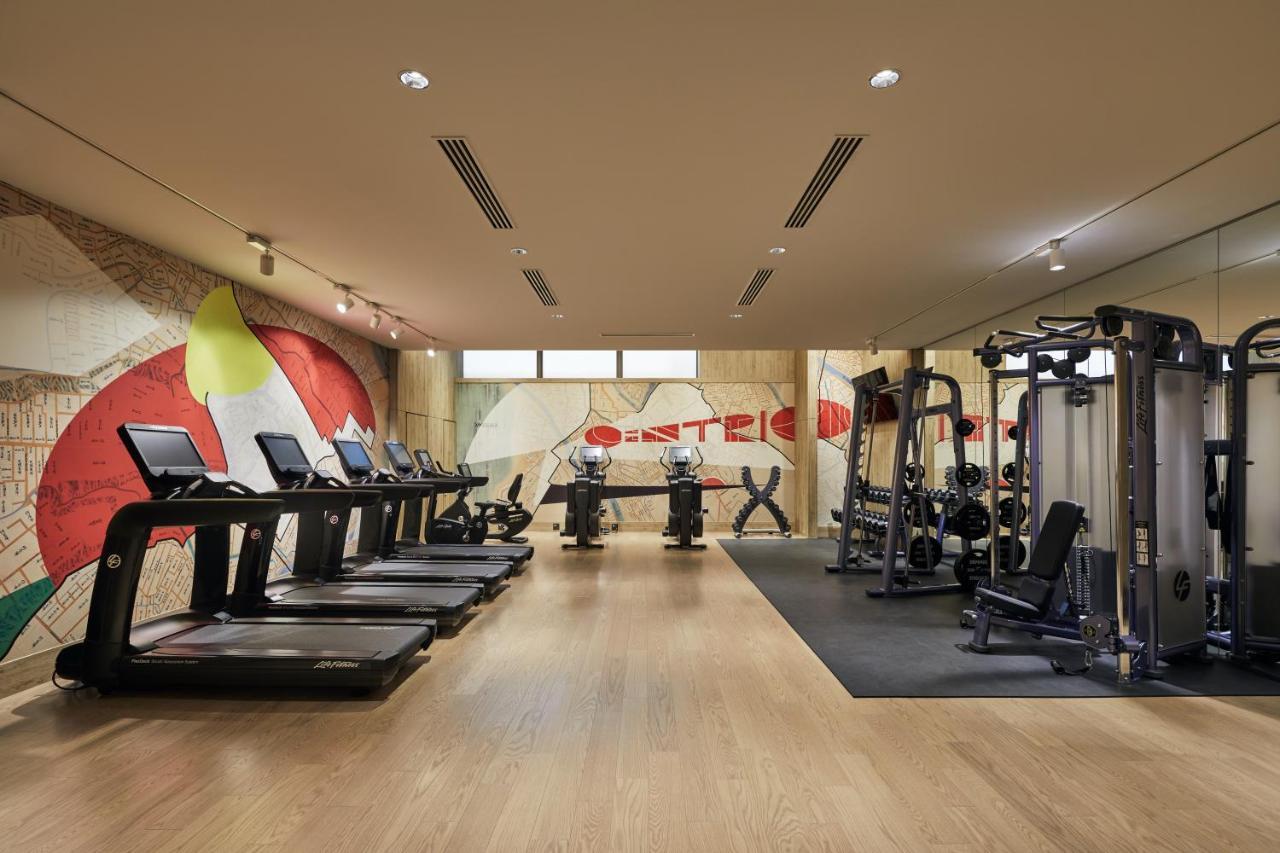 Hyatt Centric Kanazawa Ngoại thất bức ảnh The gym at the hotel